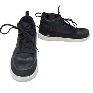 Preloved Jordan Boys Black High-Top Sneakers Size 2